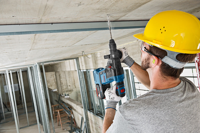 Combo Kit Set, 3 18V-Werkzeuge: GSR 18V-110C, GWX 18V-10 P, GBH 18V-26F, 2x Akku