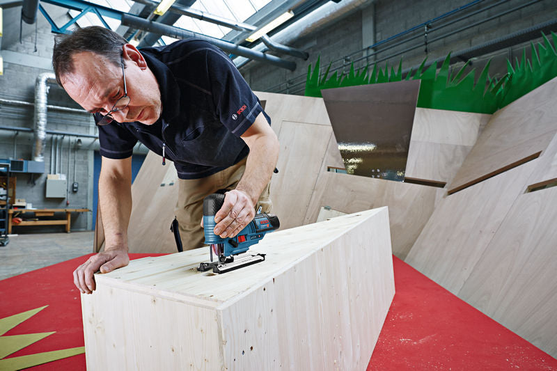 Akku-Stichsäge GST 12V-70