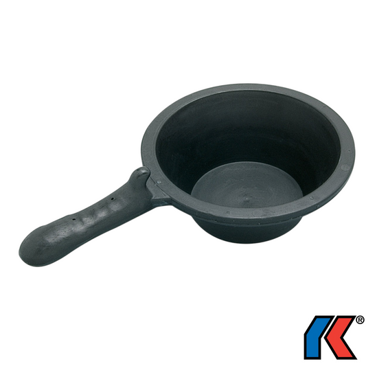 Schwarze Werkfit Maurer- und Gipserpfanne aus robustem Kunststoff mit ergonomischem Griff für Bauarbeiten