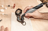 DREMEL® Stylo+, 2050-15 Multifunktionswerkzeug (9 Watt) mit 15 Zubehöre