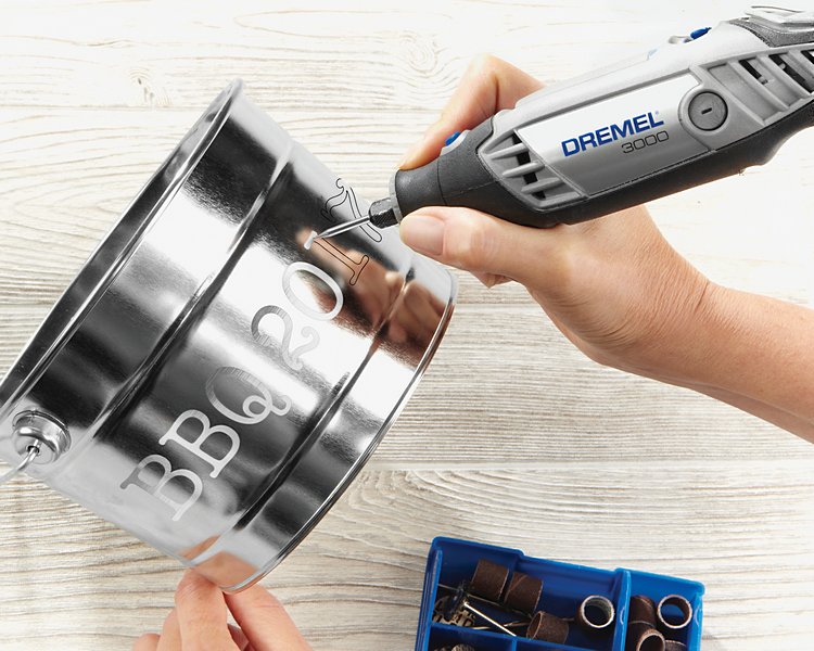 DREMEL® 3000-2/25 Multifunktionswerkzeug (130 W), 25 Zubehöre, 2 Vorsatzgerät