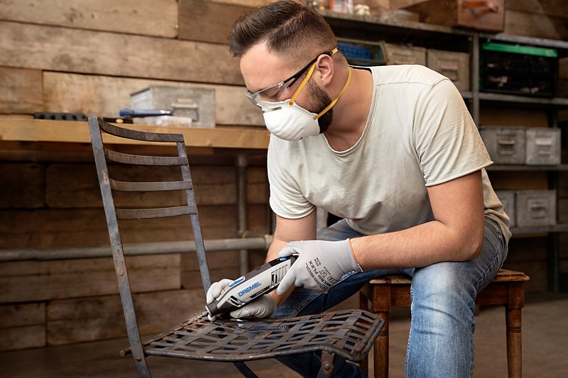 DREMEL® 4250, Multifunktionswerkzeug, 45 Zubehöre, 3 Vorsatzgeräte