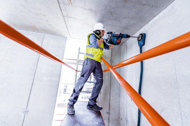 Akku-Bohrhammer BITURBO mit SDS max GBH 18V-45 C im Handwerkerkoffer
