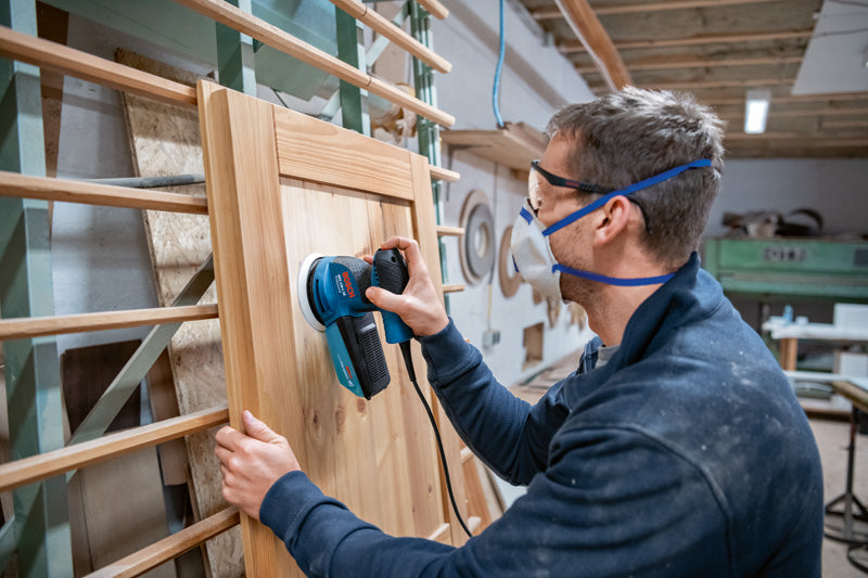 Exzenterschleifer GEX 125-1 AE, mit 3 x Schleifblatt C470, im Handwerkerkoffer