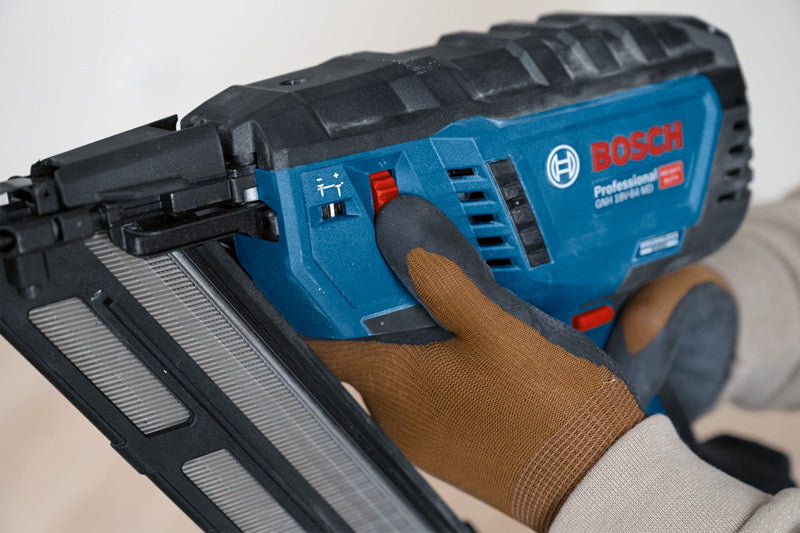 Akku-Holznagler GNH 18V-64 MD