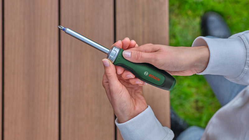 Handwerkzeuge Ratschenschraubendreher mit 18 Bits