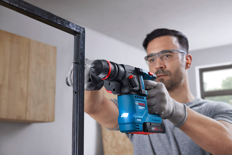 Akku-Bohrhammer mit ONECHUCK GBH 18V-18 X