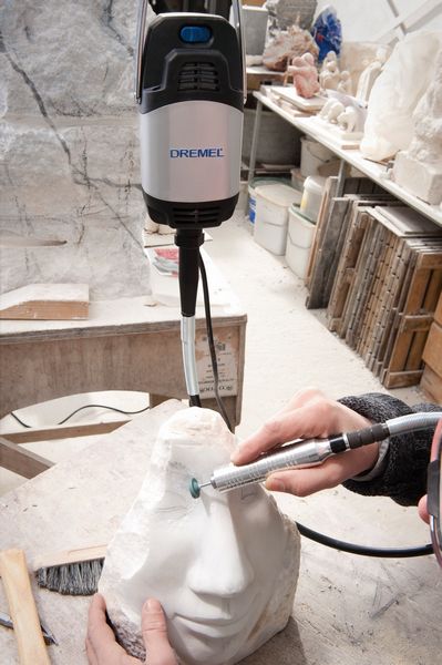 DREMEL® Fortiflex 9100-21 Stark belastbare biegsame Welle (300 W), 21 Zubehöre