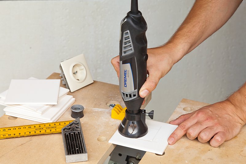 DREMEL® Fräsvorsatz für Keramik-Wandfliesen